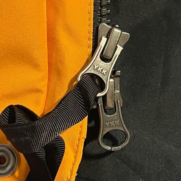 The North Face 1994 RETRO MOUNTAIN FUTURE LIGHT PARKA JACKET Men’s XS/S Yellow - Picture 6 of 10